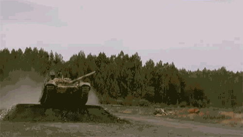 Le RP en gif Tank+shooting+while+jumping+this+is+democracy_be9b6d_4414945