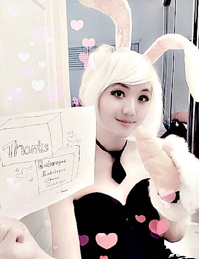 BoxBox Battle Bunny Riven Cosplay Outplay : r/leagueoflegends