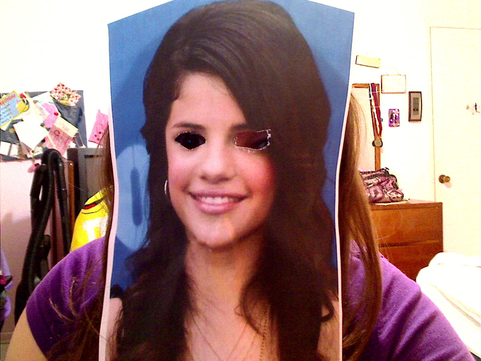 4chan selena gomez