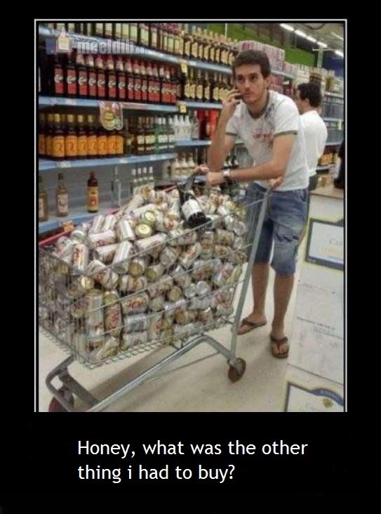 men doing the grocery shopping