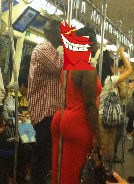 ASS ON THE TRAIN!!!!