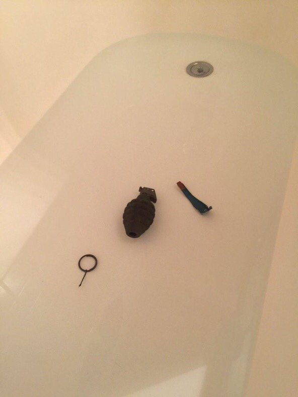 bath bomb grenade